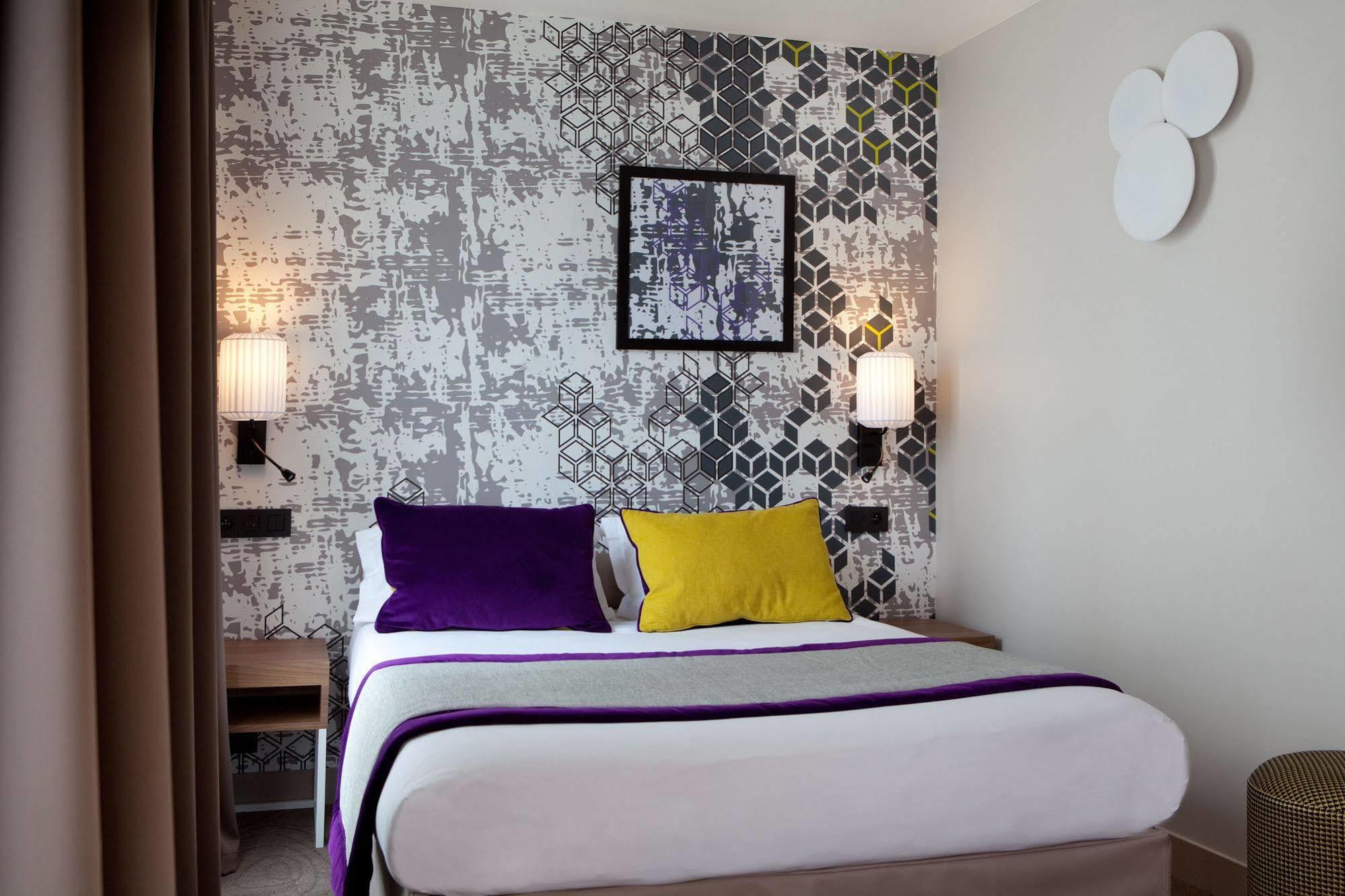 Hotel Des Nations Saint Germain Paris Exterior photo