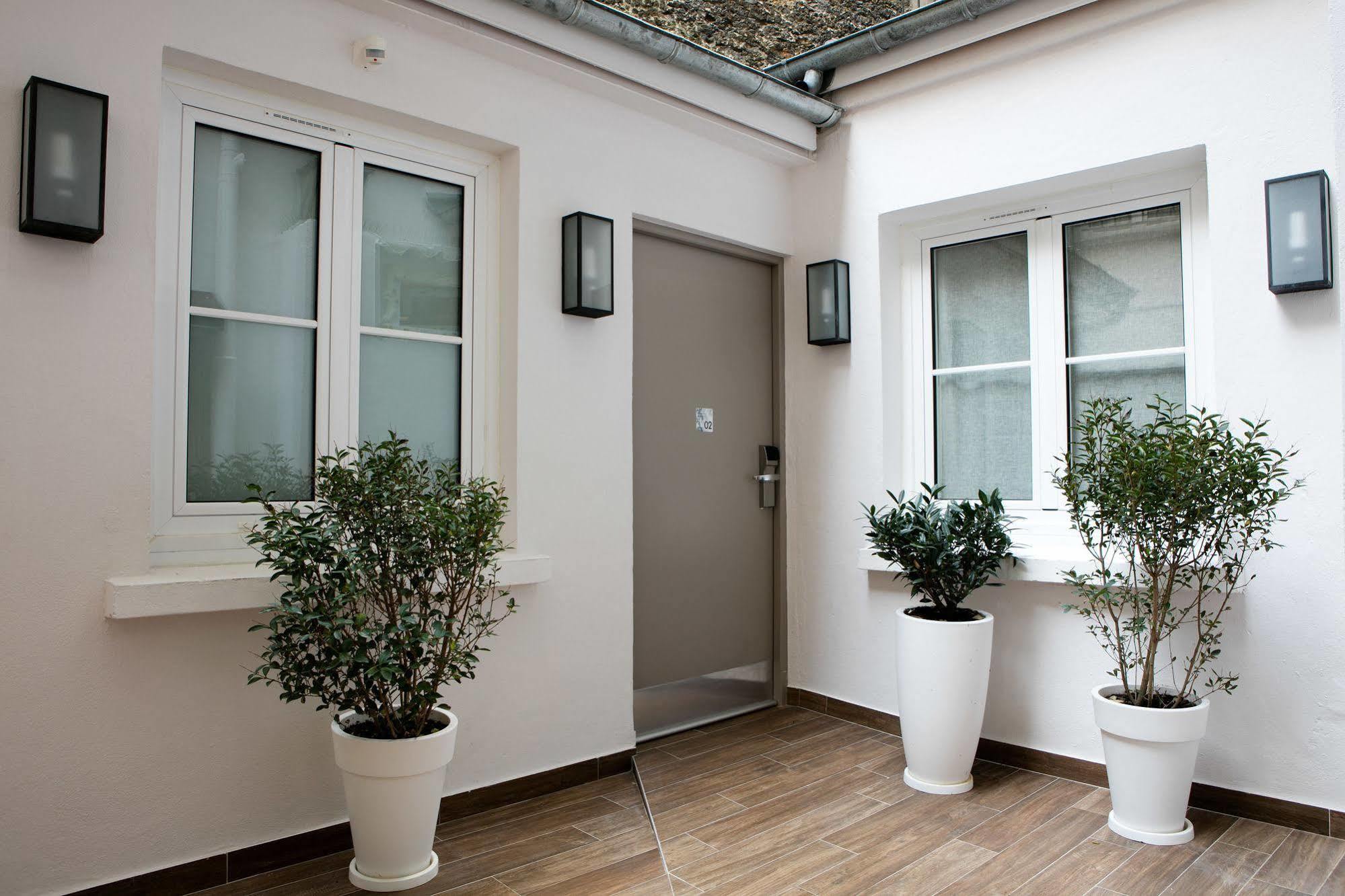 Hotel Des Nations Saint Germain Paris Exterior photo