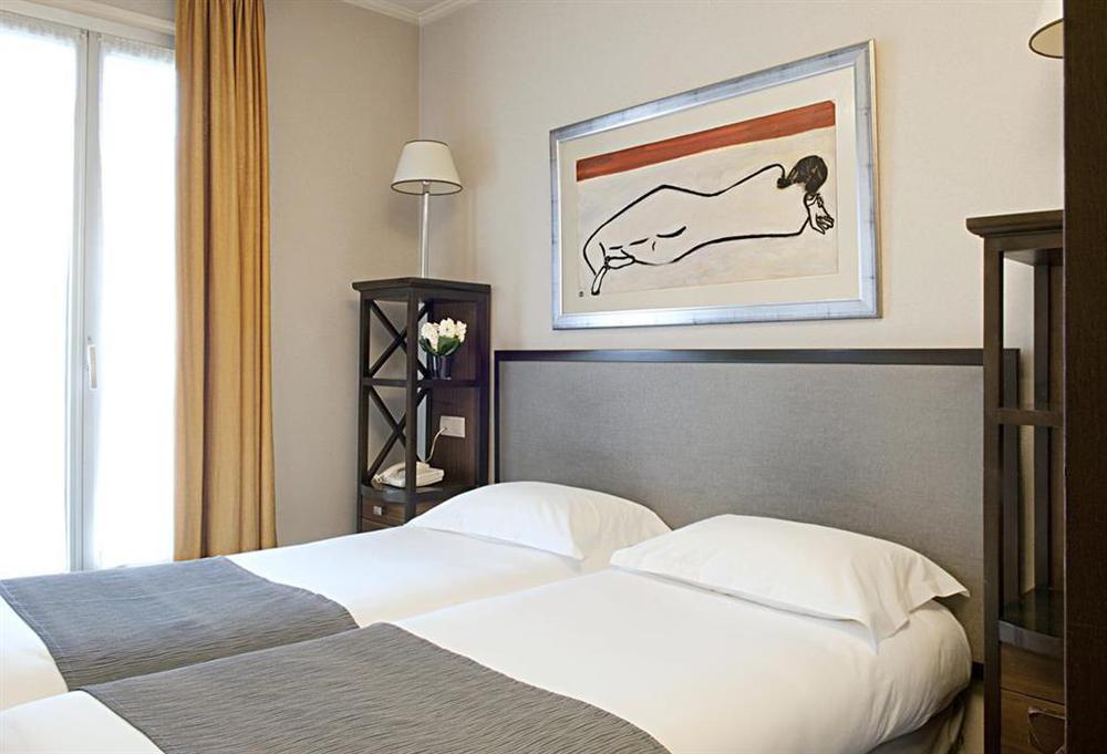 Hotel Des Nations Saint Germain Paris Room photo